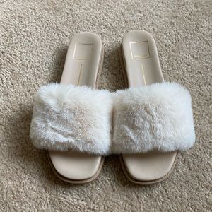 Dolce Vita slippers